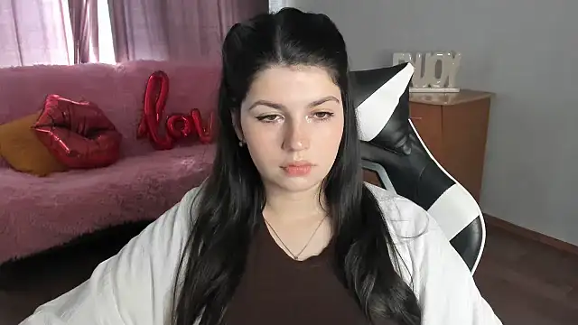 KisaModel Chat XXX live