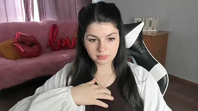 XXX chat uživo modela KisaModel