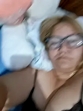 Carlotaazul 现场XXX聊天