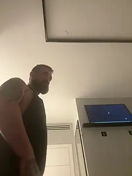 KstnSrg19 Webcam Show