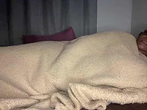 BoobsQueeen Live XXX Chat