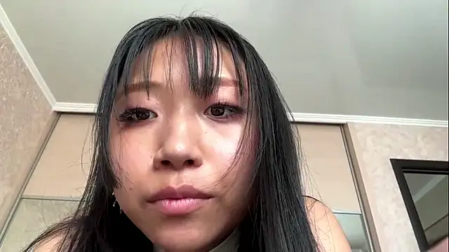 Chat XXX en directo de SweetMiaXO
