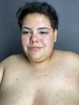 Hailey_Curvy's Live XXX Chat