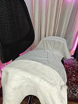 Chatroom XXX en direct de Curvy_Pooja