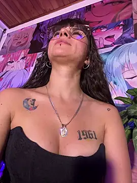 Chatroom XXX en direct de VioletaSubmissive