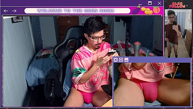 HarddMikee Chat XXX live