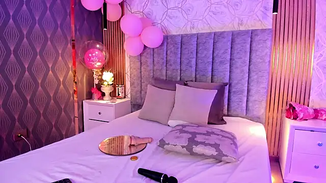 دردشة SofiiCruz الجنسية المباشرة
