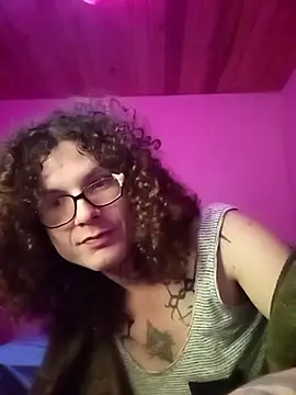 Neural_vampyr Adlı Modelin Canlı XXX Sohbeti