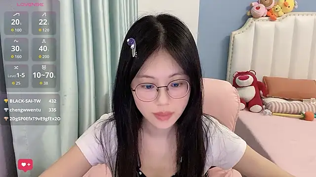Luna-666's Live XXX Chat