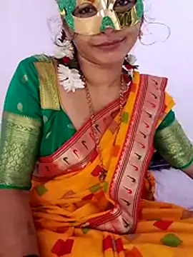 Komal_Bhabhi4u webcam show