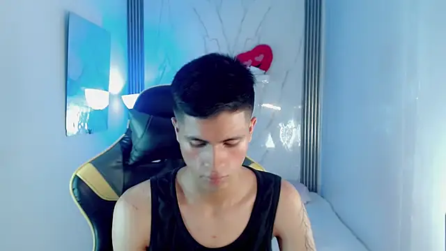 Ascii_one Live XXX Chat