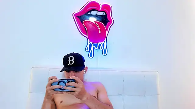 Litzy1_'s Live XXX Chat