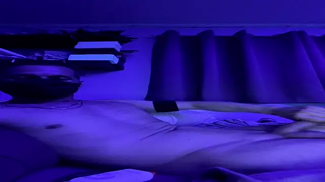 Cloudd_Kingg_Iceyyy's Webcam Show