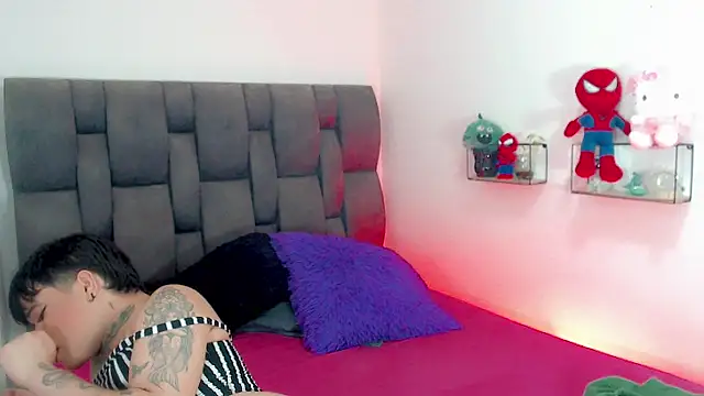 แชท XXX สดของ little_star_porn