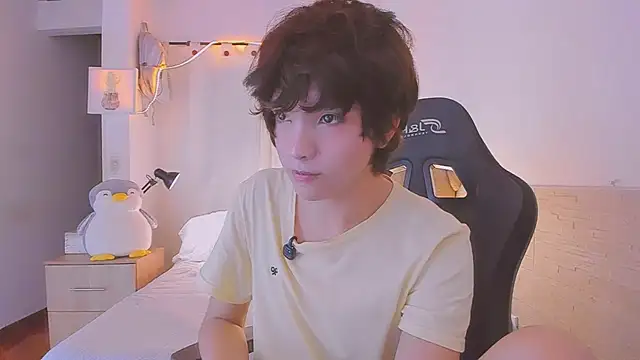 צ'אט XXX בשידור חי של Sweet_Allan