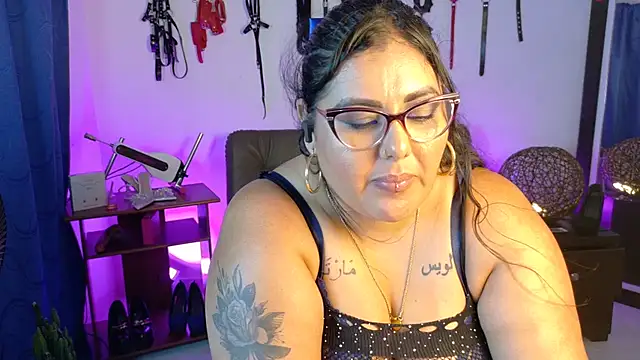Chat XXX en directo de AndreaKinky