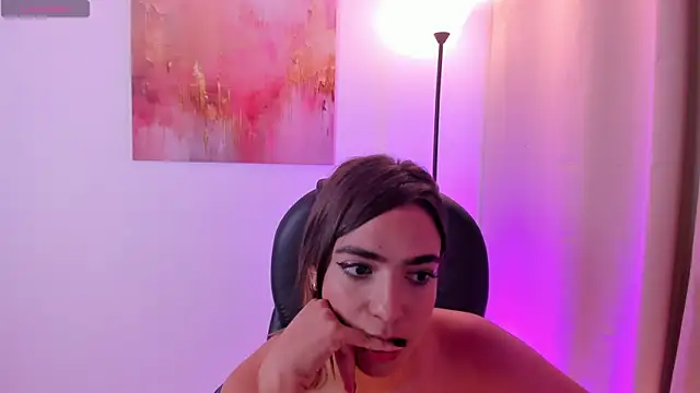 MariamRivera_のライブXXXチャット
