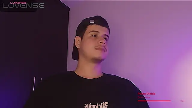 BjornSteelのライブXXXチャット