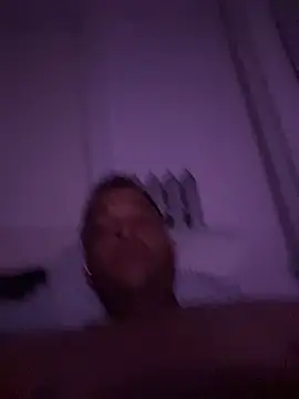 VMarrieeee webkamerás műsora