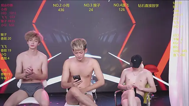AAA-winner লাইভ XXX চ্যাট
