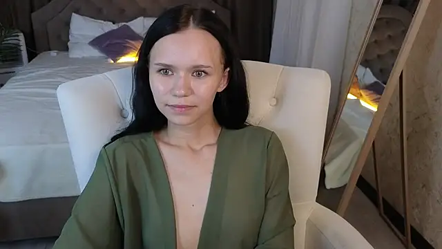 kira_bliss 现场XXX聊天