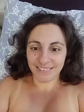 ShelaDiass Chat XXX in diretta