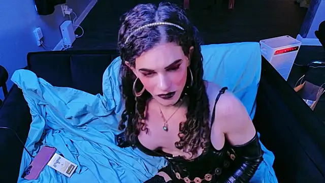 Sultry_Mistress_Camilla's Webcam Show