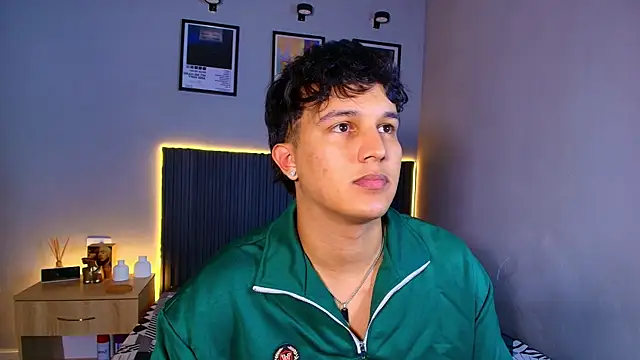 Leo_Savage_のライブXXXチャット