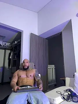 دردشة Andrew_Johnnson الجنسية المباشرة