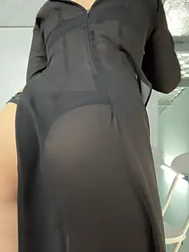 Chat XXX en directo de Nana-19