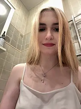 MarlboroWeb Live XXX Chat
