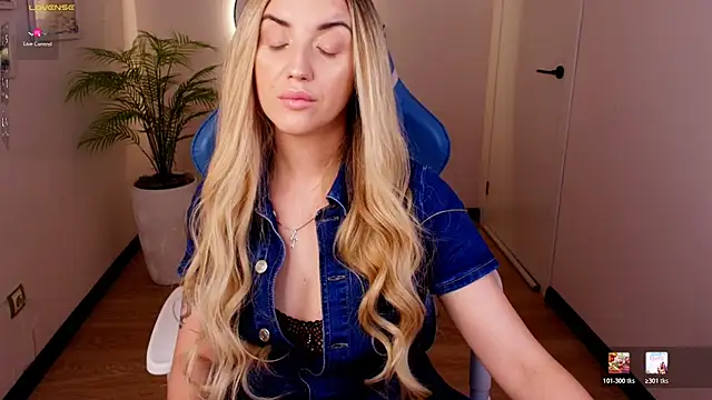Chat +18 de White_F0x ao vivo