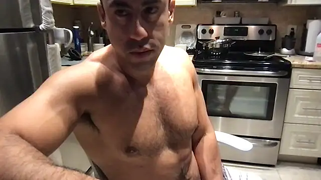 BigGuyMuscle's Live XXX Chat