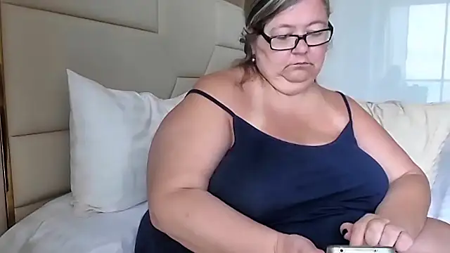 XXX chat uživo modela sex2