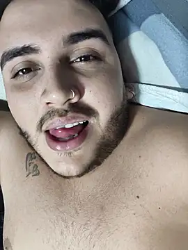 Tyler_Gaell 现场XXX聊天