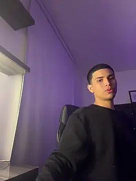 Yohalbyy Webcam show