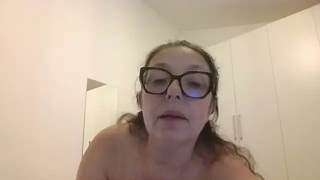 แชท XXX สดของ Miasexmilf