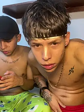 Chat +18 de yoskingg ao vivo