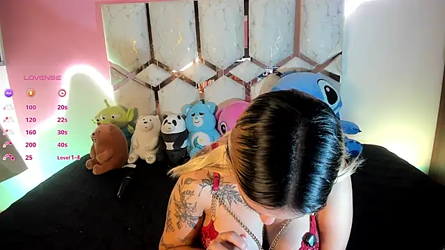 Amanda_klaireのライブXXXチャット