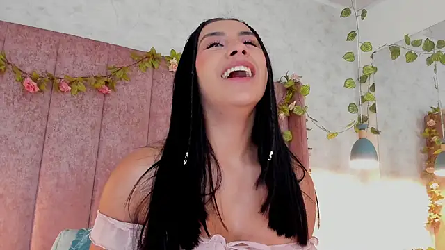Chat +18 de AnyaJay ao vivo