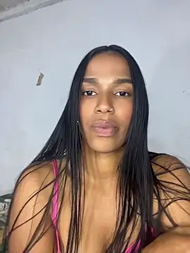 Chatroom XXX en direct de FlorSalvaje_