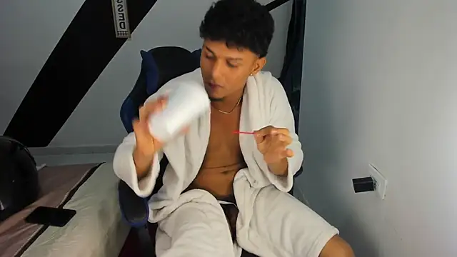 Вебкам-шоу Master_hot06