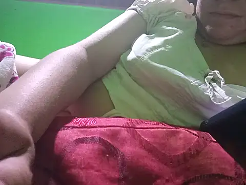 Zoe_aylor's Live XXX Chat