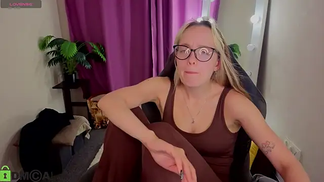 Chat XXX Live R0cket_bunny