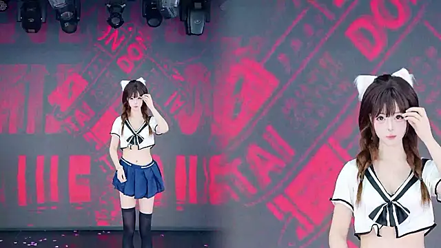 IG-001 live XXX chat