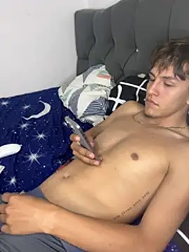 Mateo_savage Adlı Modelin Canlı XXX Sohbeti