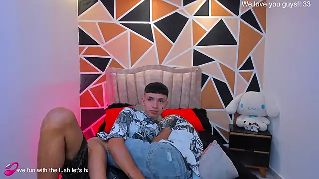 Онлайн чат XXX Juan_Nd_Steven
