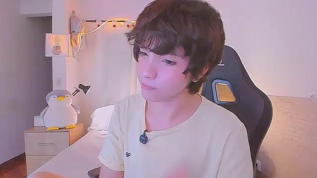 Chat +18 de Sweet_Allan ao vivo