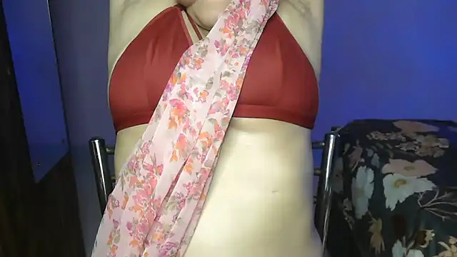 XXX chat uživo modela HotNiyathi