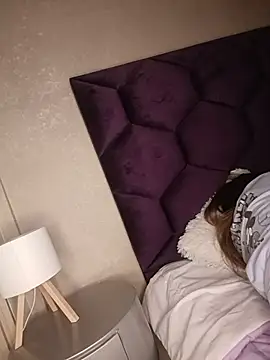 1Sloppy_Fox4 Adlı Modelin Canlı XXX Sohbeti